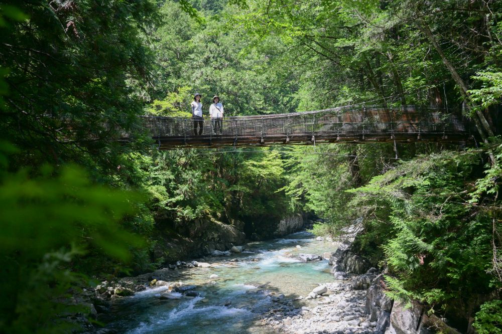 木曽「阿寺渓谷」をめぐる大満足の女子旅！癒しの絶景とおすすめ紹介｜Skima信州コラボ記事